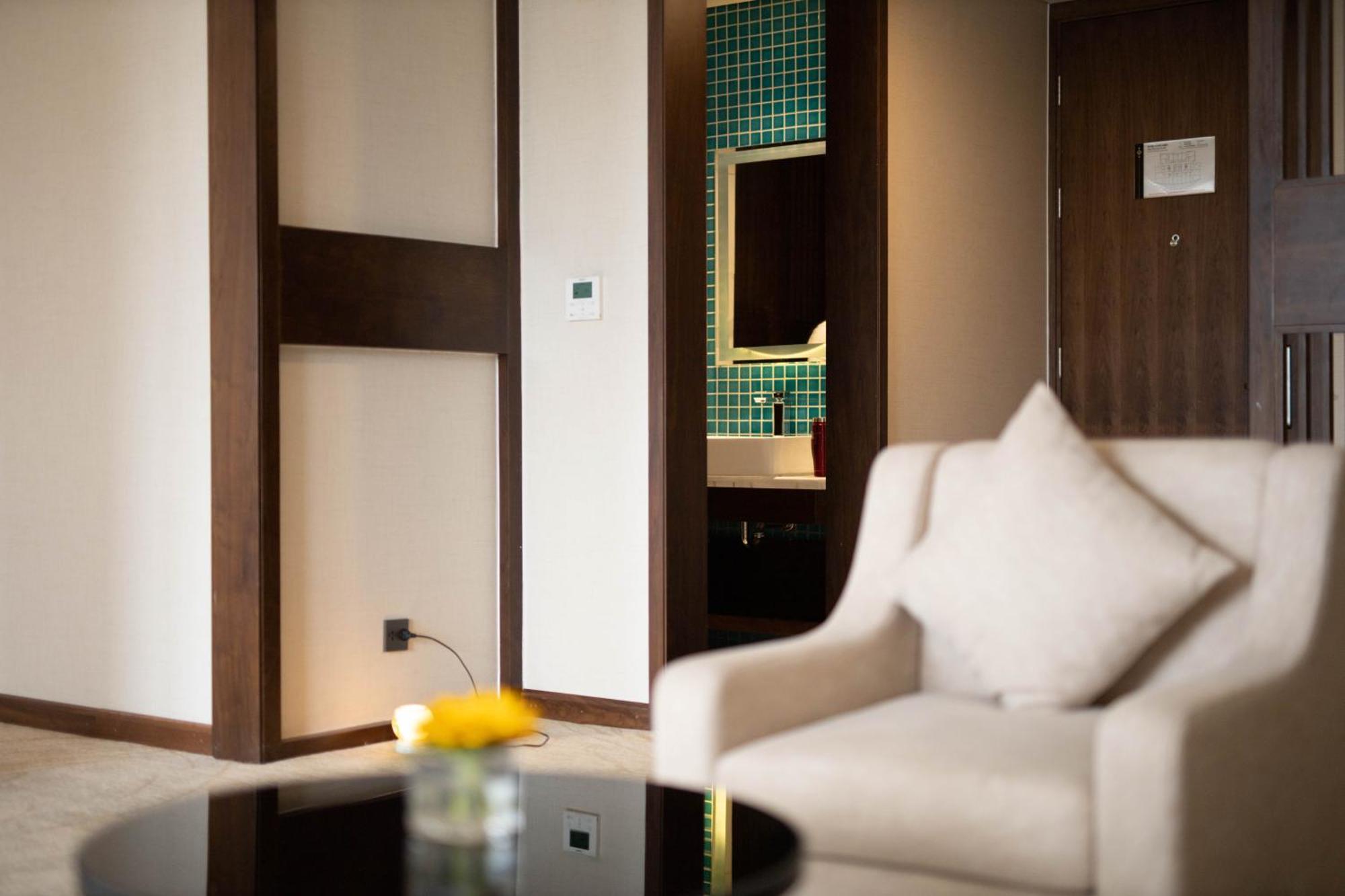 Muong Thanh Luxury Каобанг Экстерьер фото