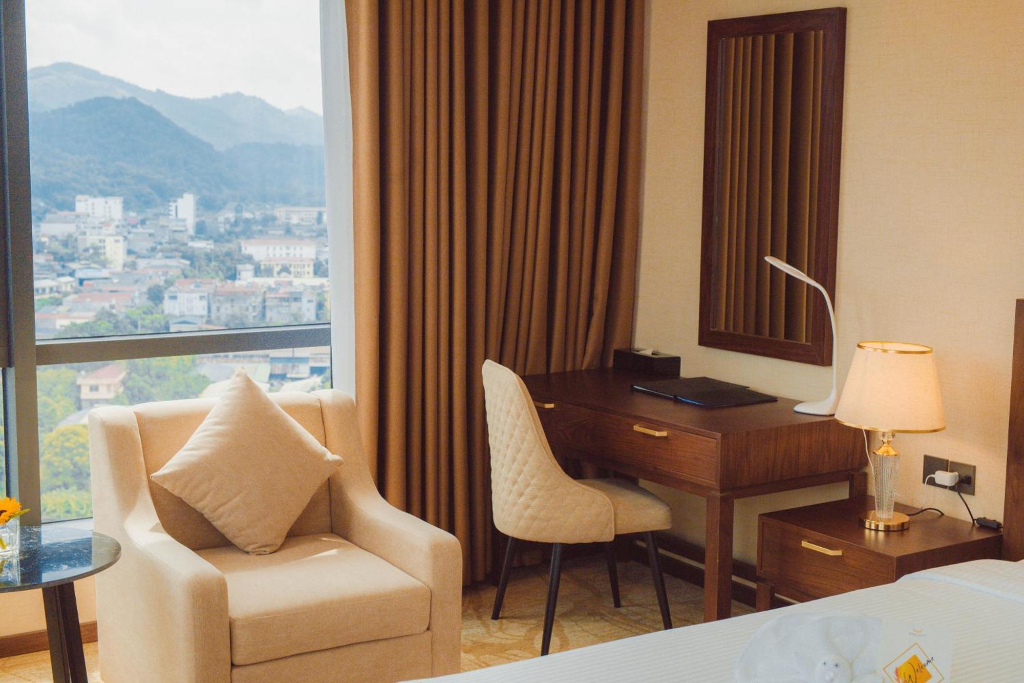 Muong Thanh Luxury Каобанг Экстерьер фото